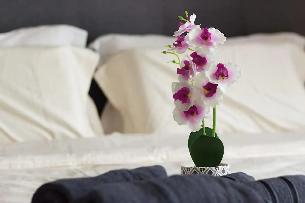 Apartament A Modern & Bright Suasana Suites In Johor Bahru
